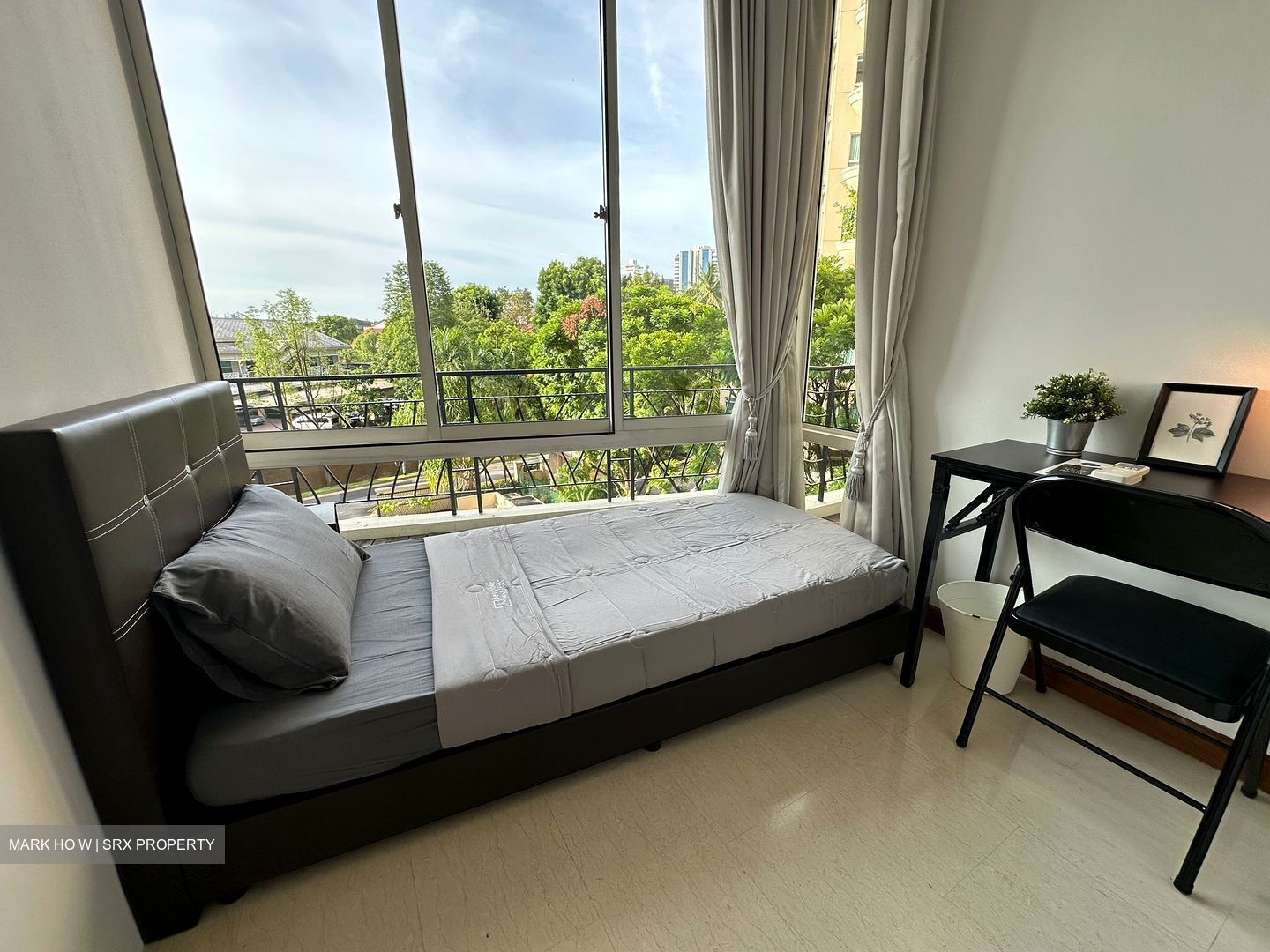 Sheares Ville (D10), Apartment #501700031